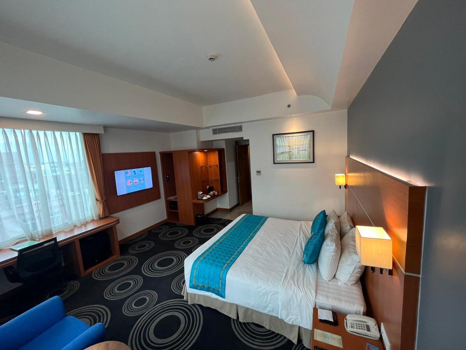 Ritz Grand Hotel מנדלאי מראה חיצוני תמונה