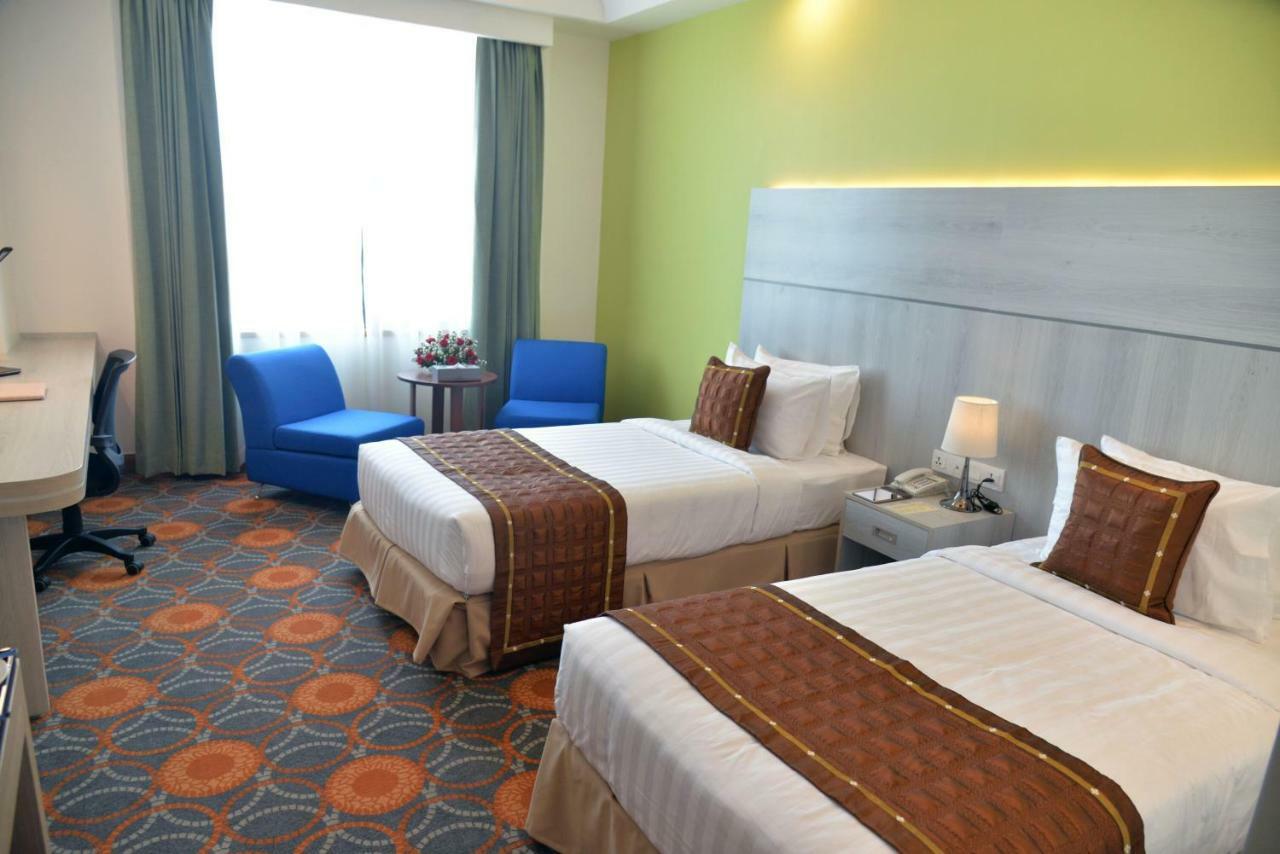 Ritz Grand Hotel מנדלאי מראה חיצוני תמונה