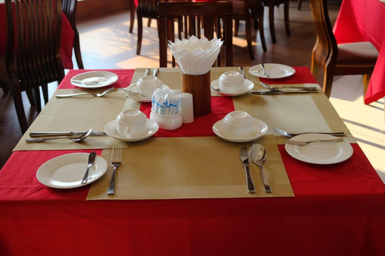 Ritz Grand Hotel מנדלאי מראה חיצוני תמונה